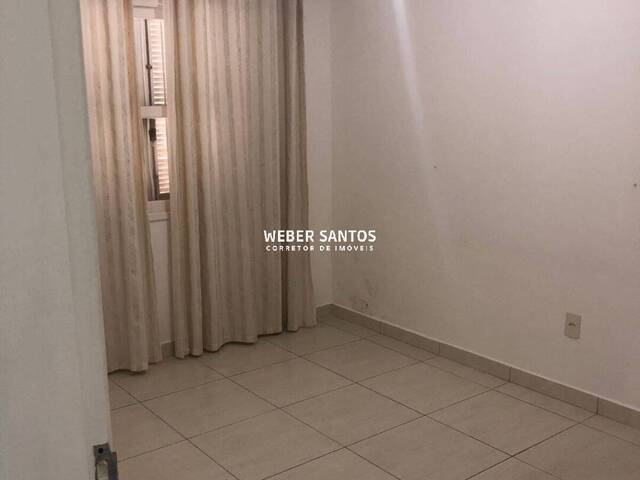 Casa para Venda em São José dos Campos - 2