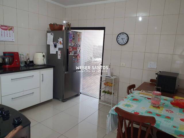 Apartamento para Venda em São José dos Campos - 4