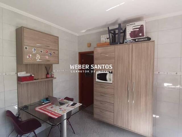 Casa para Venda em São José dos Campos - 4