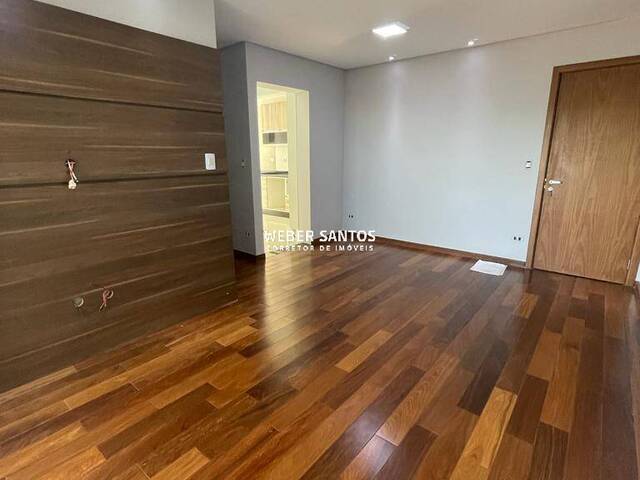 Apartamento para Venda em São José dos Campos - 3