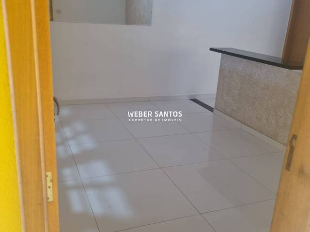 Casa para Venda em São José dos Campos - 4