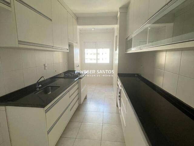 Apartamento para Venda em São José dos Campos - 2