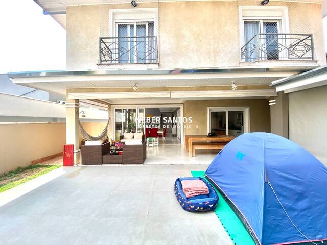 Casa para Venda em São José dos Campos - 2