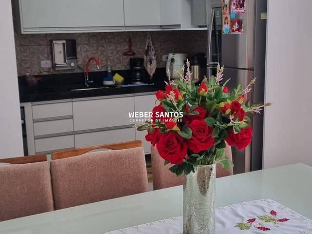 Casa para Venda em São José dos Campos - 5