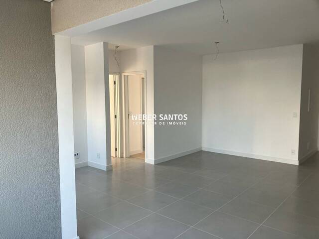 Apartamento para Venda em São José dos Campos - 3